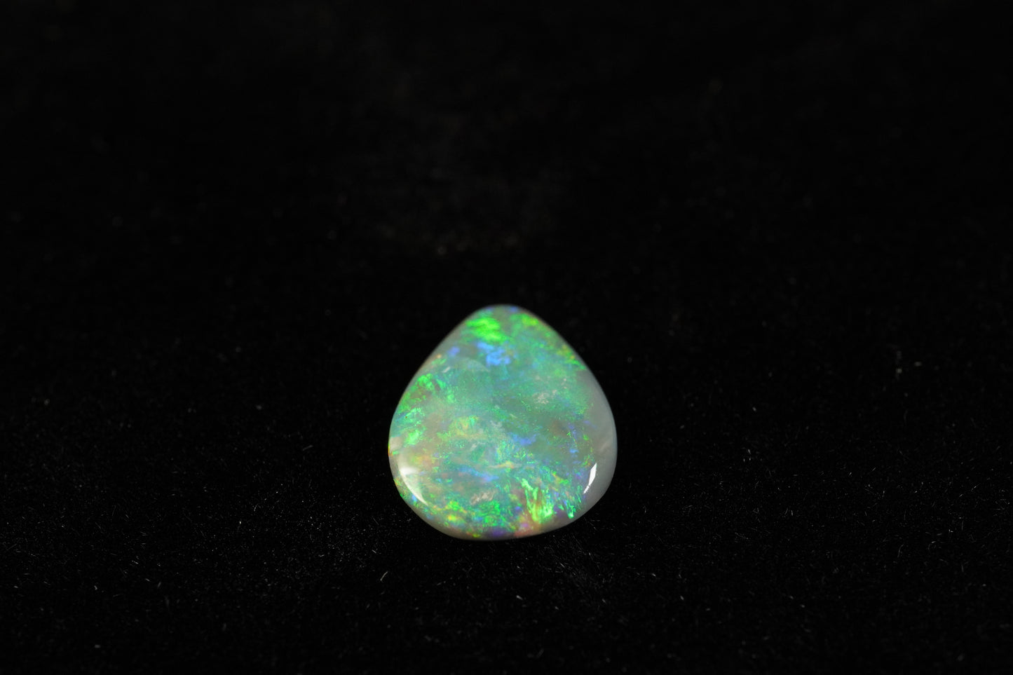 1.87 ct Doublet Opal 13 x 9.5 x 2.4mm