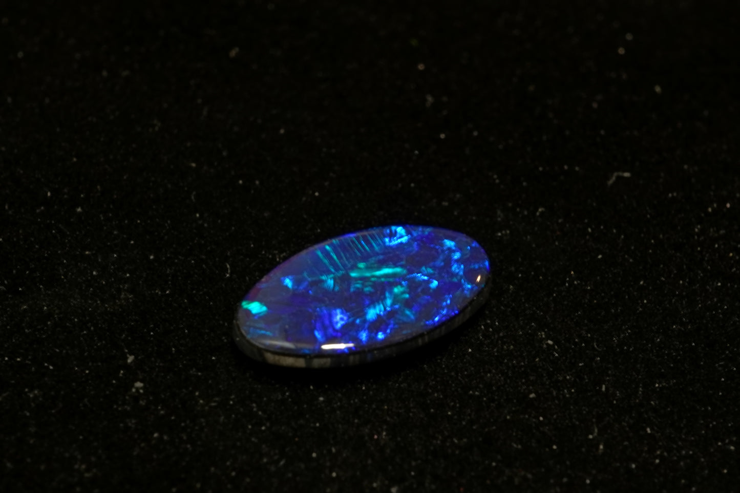 1.2 ct Doublet 12.1 x 7.1 x 1.9mm