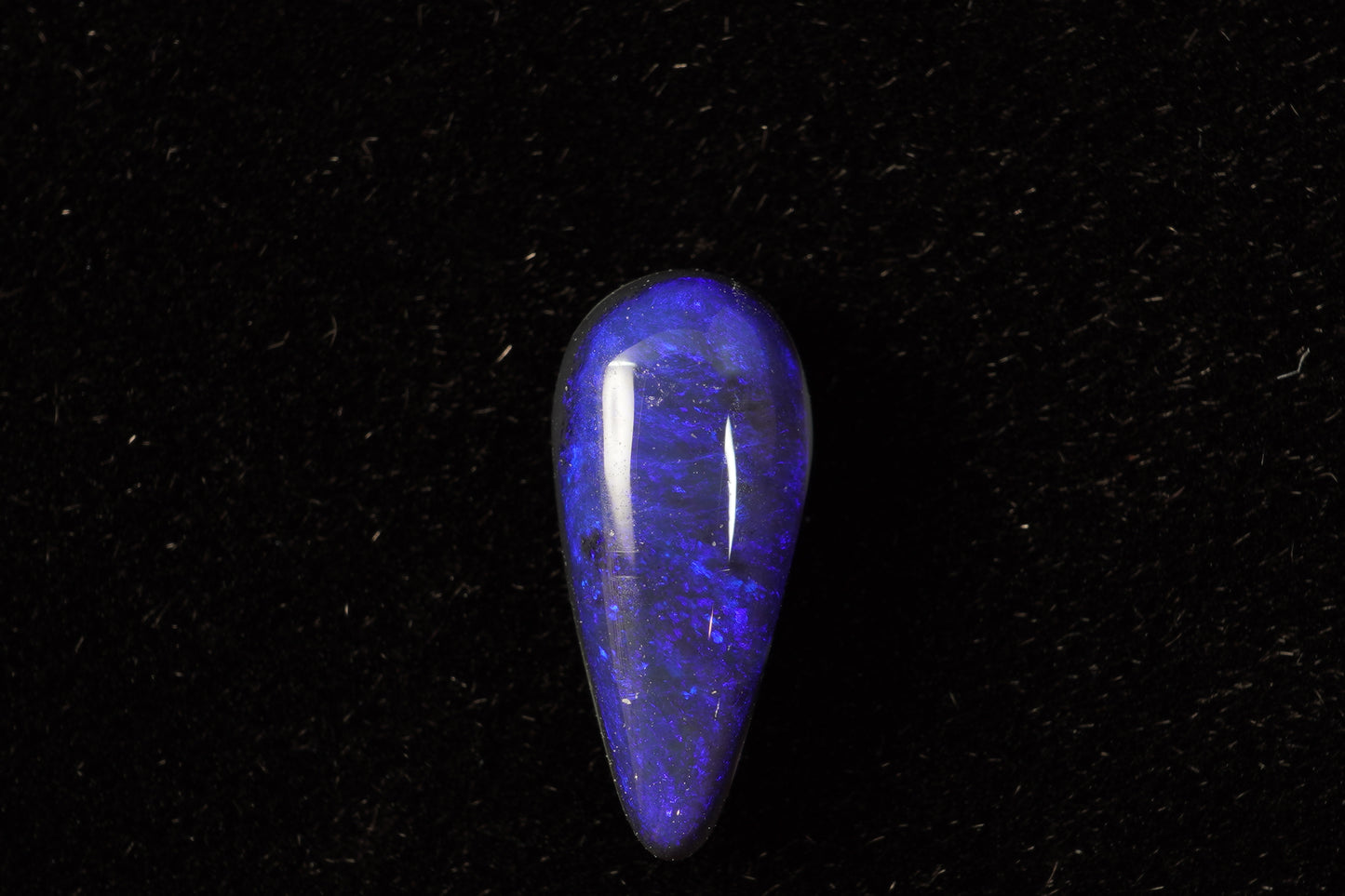 0.975 ct Black Opal 10.8 x 4.6 x 3.2mm
