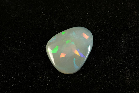 3.9 ct Dark Crystal Opal 16.9 x 14.7 x 2.3