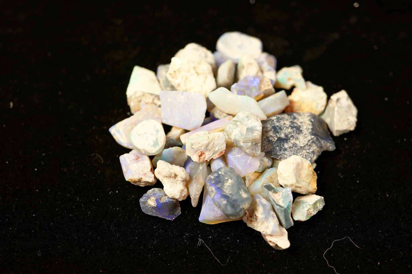 100 ct Rough Opal- Lightning Ridge Seam, Nobbies, and 1 Rub