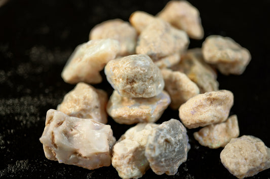 105 ct Rough Lightning Ridge Nobbies
