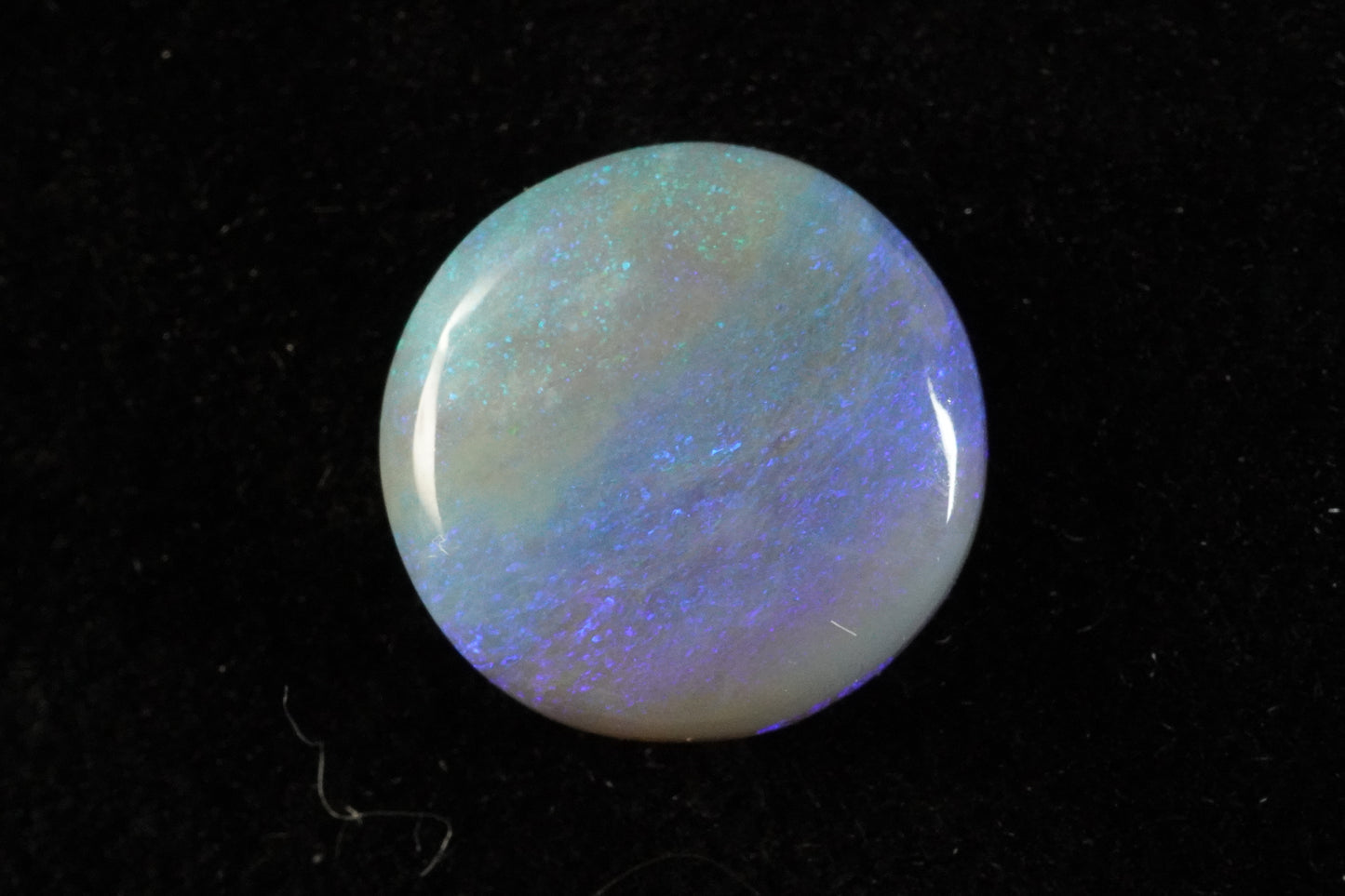 1.7 ct picture stone 10 x 2.2mm