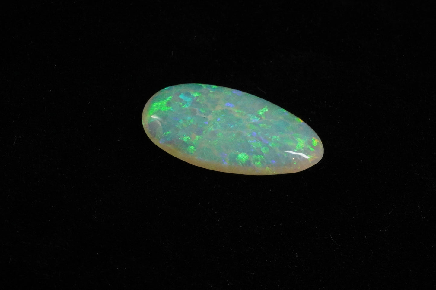 1.0 ct Crystal Opal 12.5 x 6.5 x 1.8mm