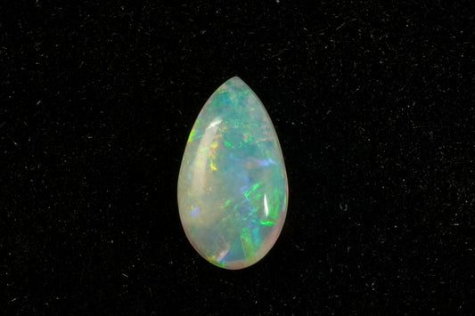 0.54 ct Crystal Opal 8.2 x 4.6 x 2.3 mm