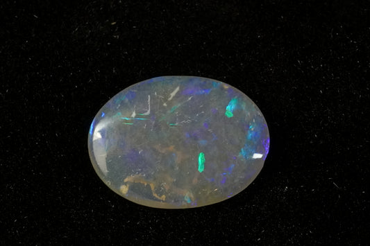 1.21 crystal opal 11.2 x 8.3 x 1.7 mm