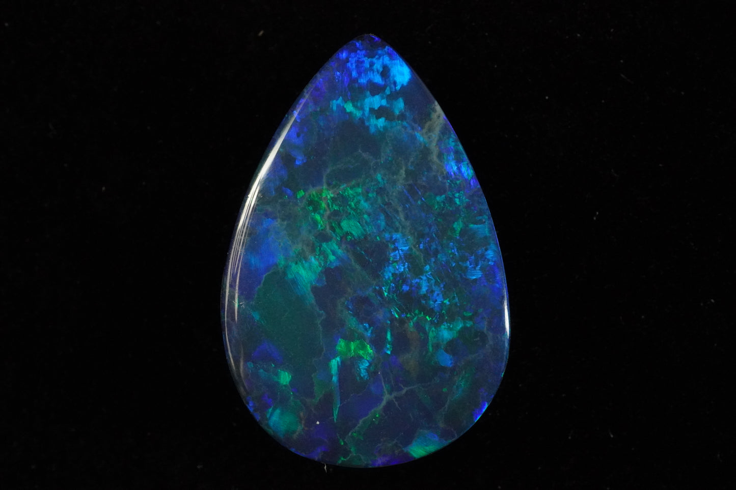 9.7 ct Doublet 19.2 x 12.9 x 4.7 mm