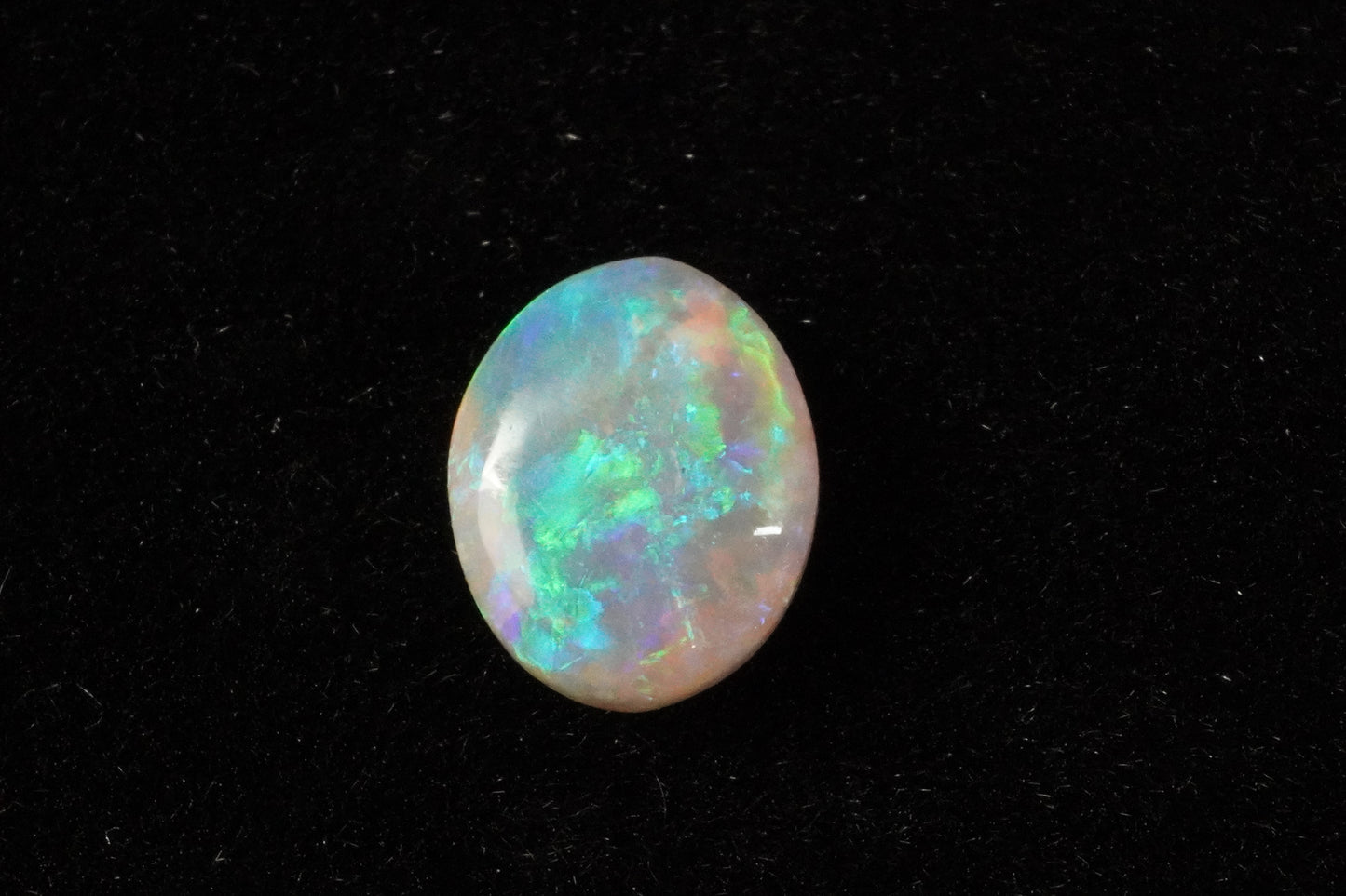 0.61 ct Crystal Opal 6.4 x 4.5 x 2.2 mm