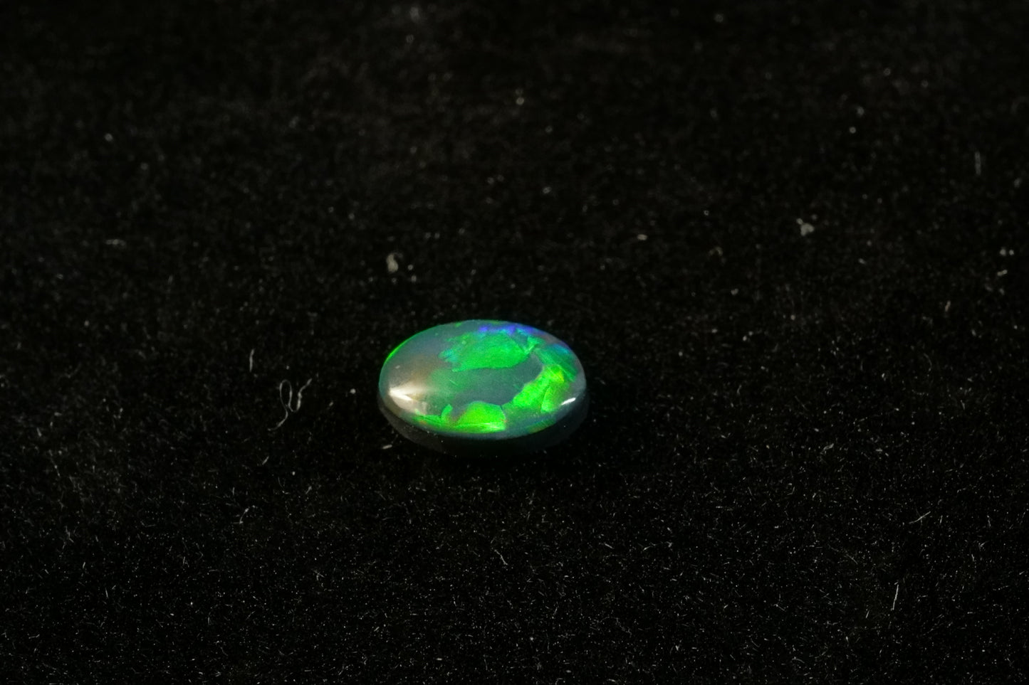 0.39 ct Doublet 5.8 x 4 x 2 mm