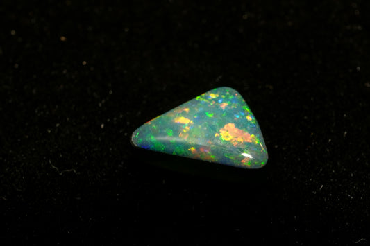 2.2 ct LR Doublet 10.7 x 8.2 x 4mm