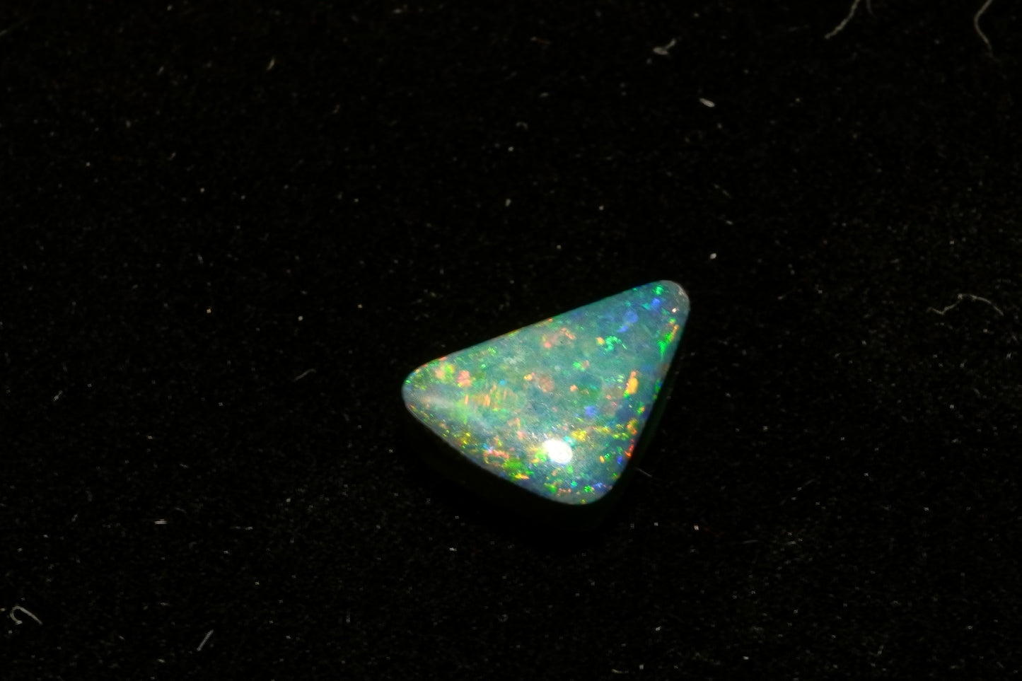 2.2 ct LR Doublet 10.7 x 8.2 x 4mm