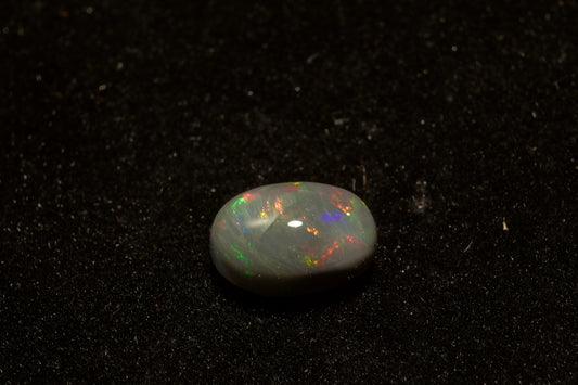 1.41 ct Black Opal 8.1 x 5.6 x 4.5