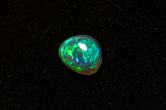 0.69 ct Black Opal 7.3 x 6.2 x 2.5mm