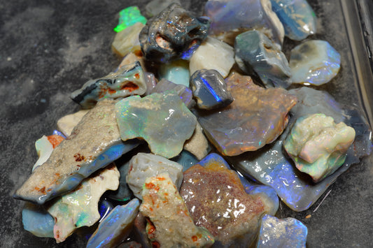 240 ct Lightning Ridge Rough