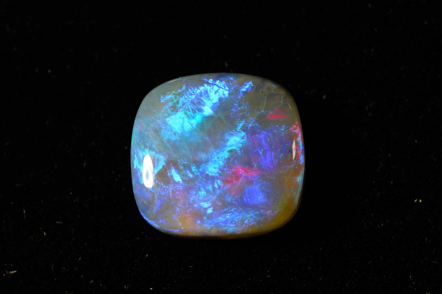 4.36 ct Dark Opal 11.1 x 10.4 x 4.4 mm